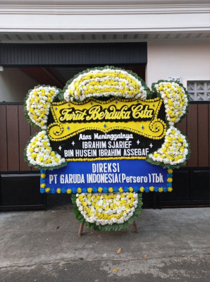 Papan Bunga Duka di Berampu